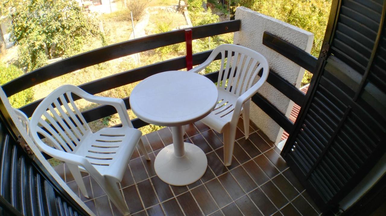 Guesthouse Obala Sutomore Exterior photo